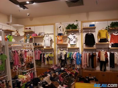 【福州泉頭家具供應首屈一指的童裝展柜 服裝展柜價格】_福州泉頭家具供應首屈一指的童裝展柜 服裝展柜價格價格_福州泉頭家具供應首屈一指的童裝展柜 服裝展柜價格廠家-到中華標準件網